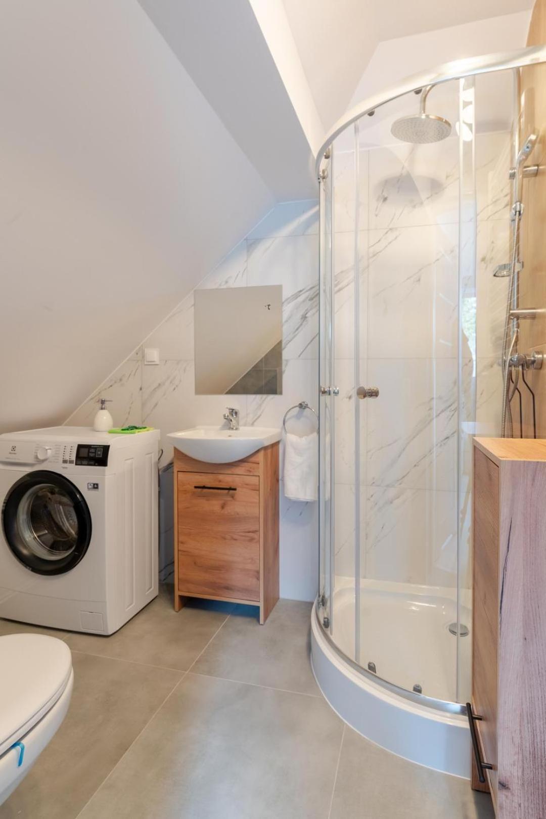 Apartamenty Ok'S - Blisko Centrum W Pelni Wyposazone - By Spaceapart Jelenia Góra Eksteriør billede