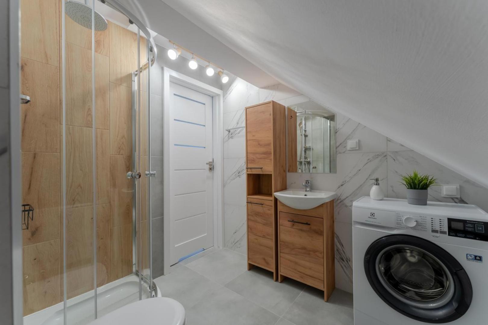 Apartamenty Ok'S - Blisko Centrum W Pelni Wyposazone - By Spaceapart Jelenia Góra Eksteriør billede