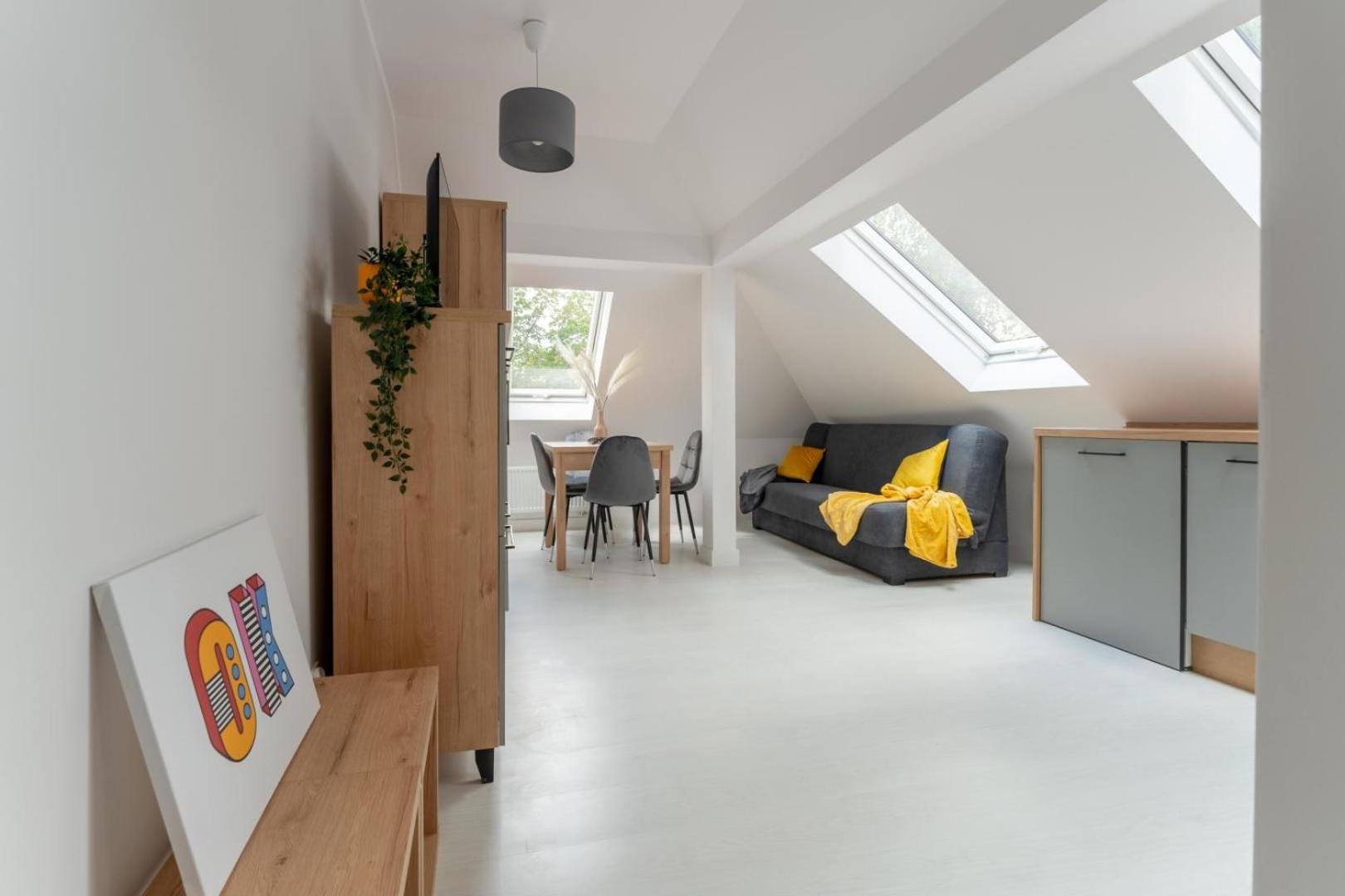 Apartamenty Ok'S - Blisko Centrum W Pelni Wyposazone - By Spaceapart Jelenia Góra Eksteriør billede