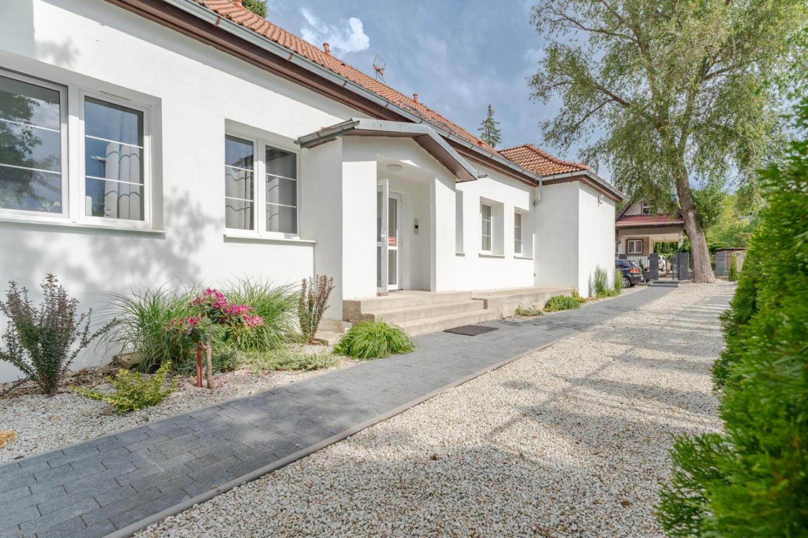 Apartamenty Ok'S - Blisko Centrum W Pelni Wyposazone - By Spaceapart Jelenia Góra Eksteriør billede